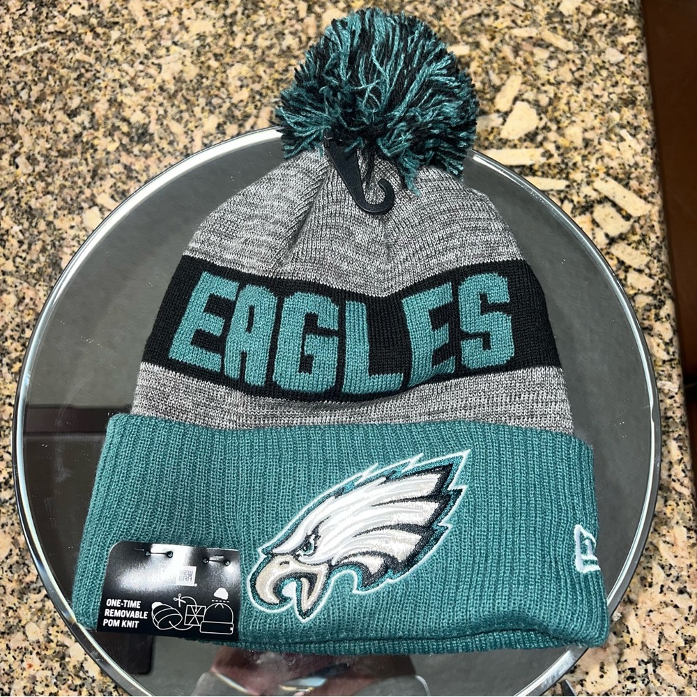 NWT Philadelphia Eagles Knit Beanie